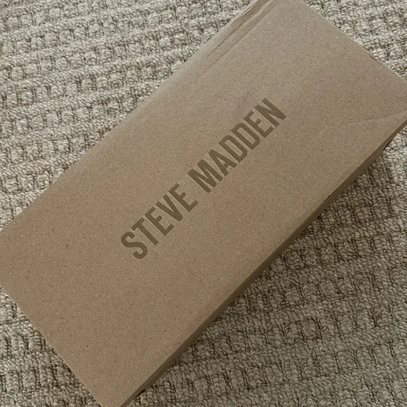 Graya Black Patent - Steven Madden - Picture 8 of 8